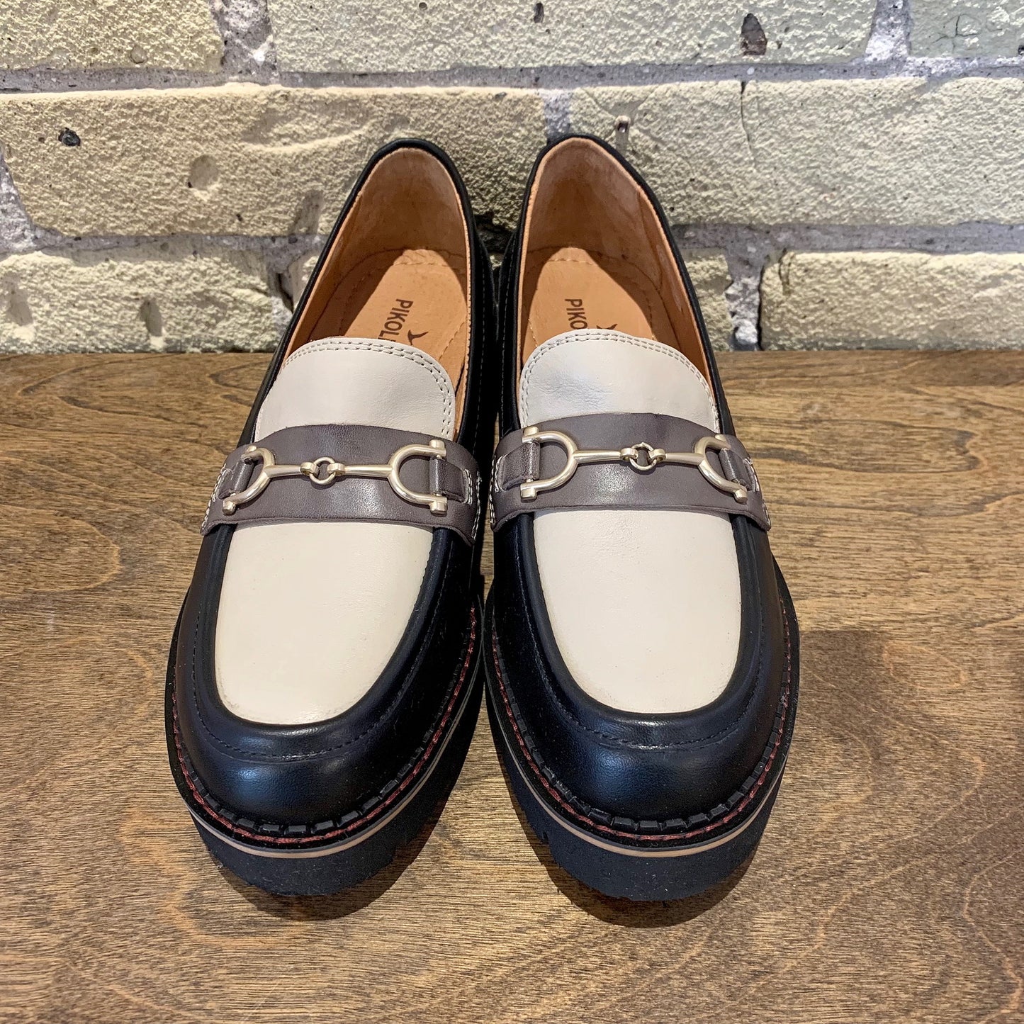 Pikolinos Vicar W6S-3889C2 Loafer