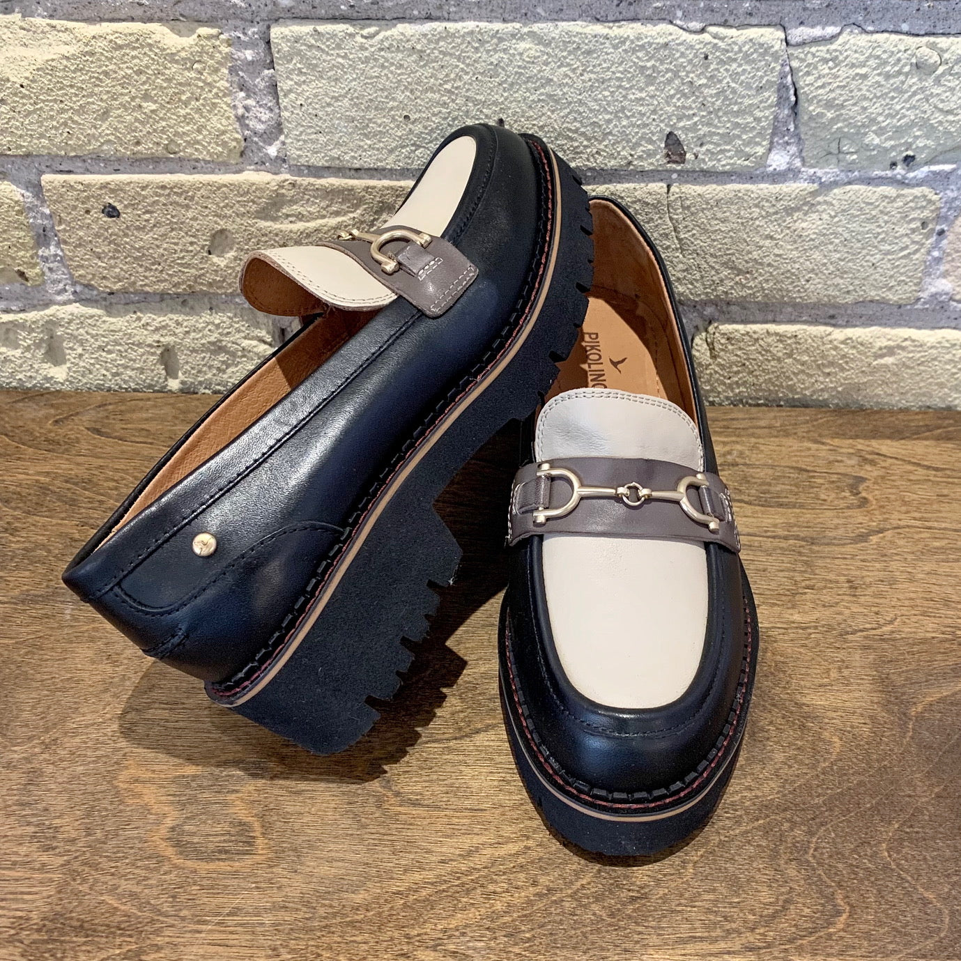 Pikolinos Vicar W6S-3889C2 Loafer