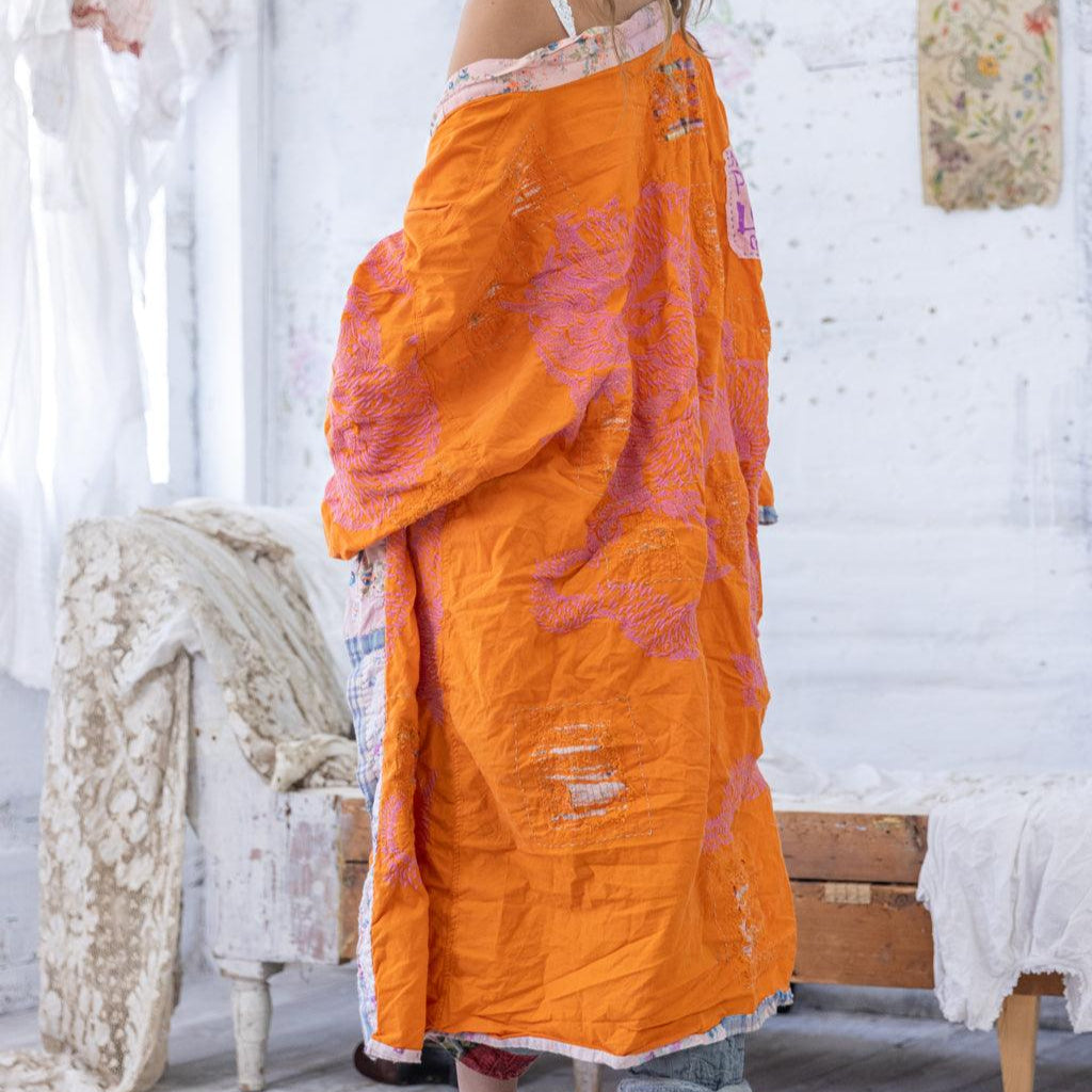 Magnolia Pearl Dharma Dragon Embroidered Kimono