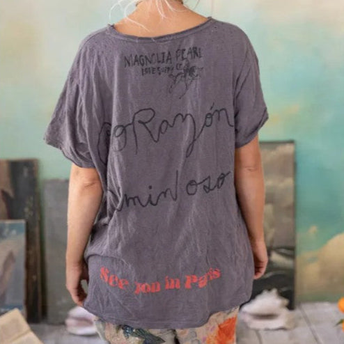 Magnolia Pearl Corazón Luminoso Tee