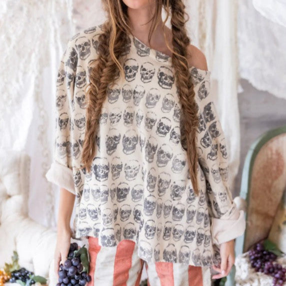 Magnolia Pearl Skulls Nago Sweatshirt