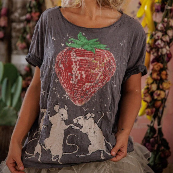 Magnolia Pearl Discotheque Fraises Tee