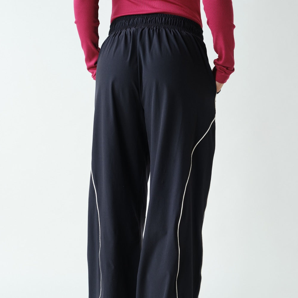 Mono B Curved Classic Track Pants Black - shoostore