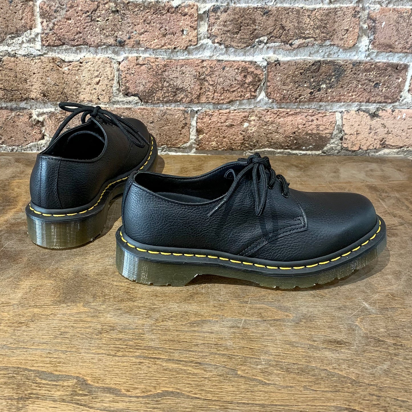 Dr. Martens 1461 Women's Virginia Oxford