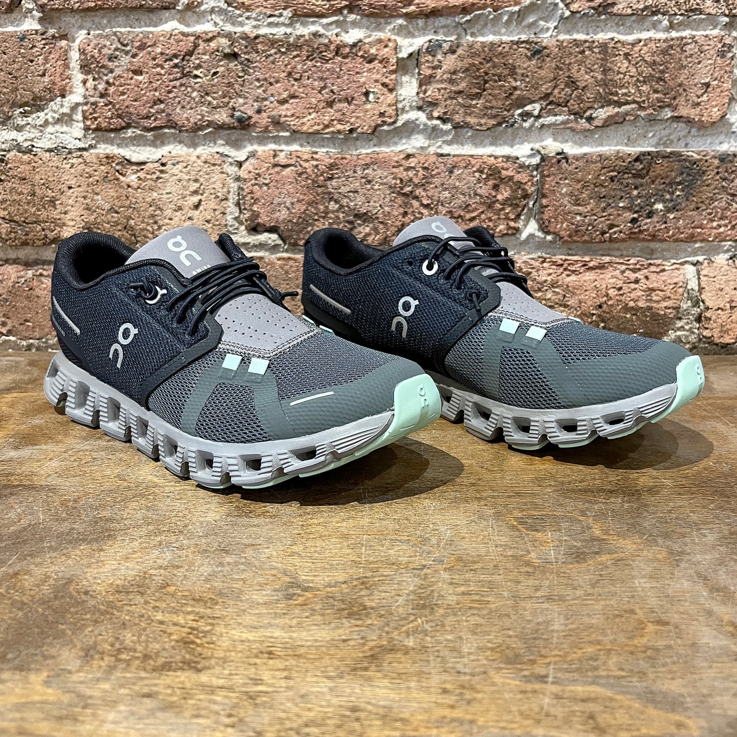 On Cloud 5 Women's Black|Lead