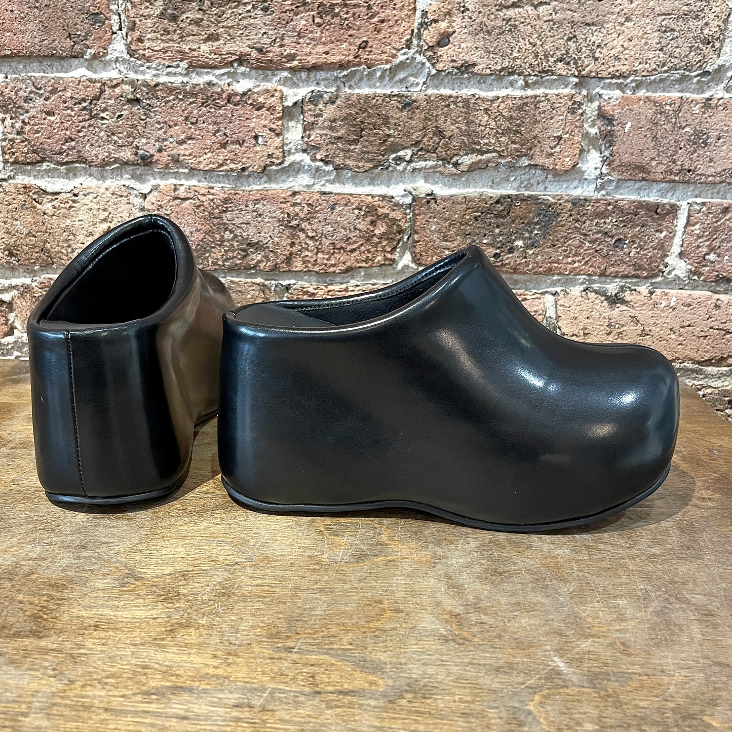 Jeffrey Campbell Cloggin