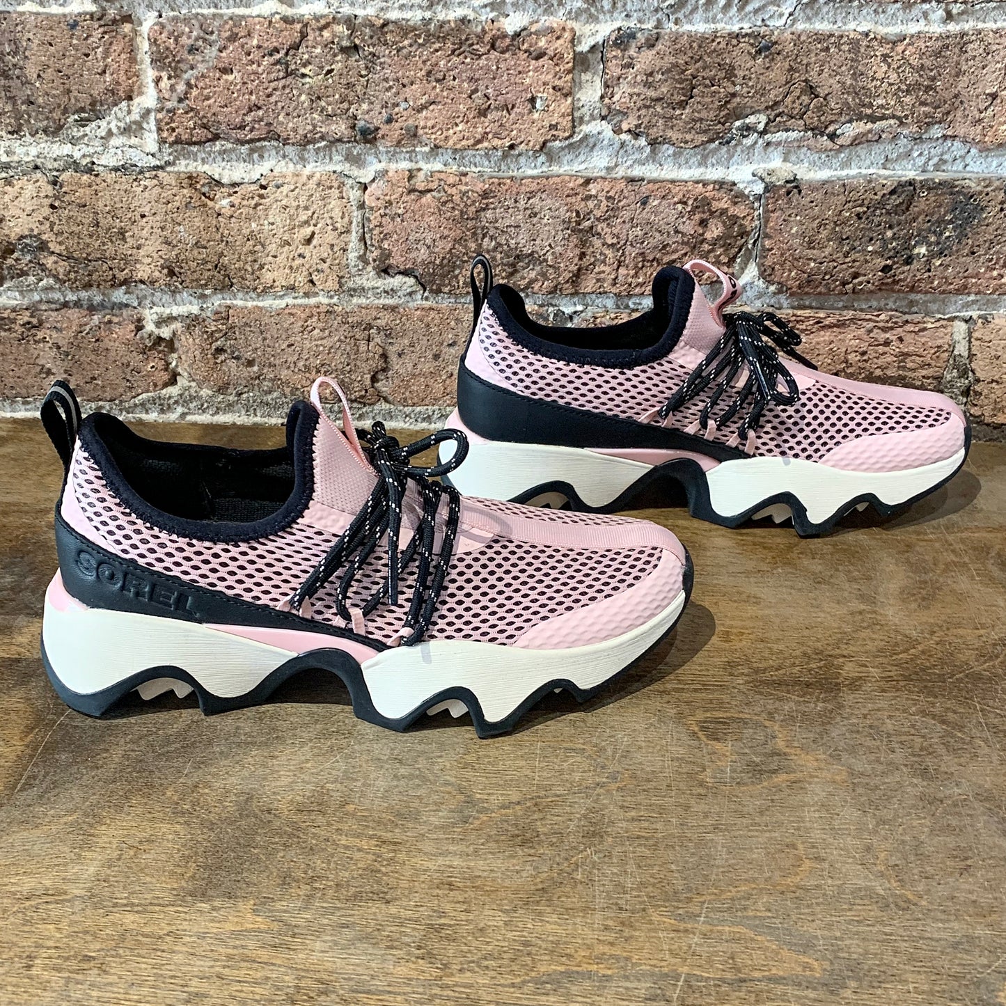 Sorel KINETIC™ IMPACT II Lace Sneaker