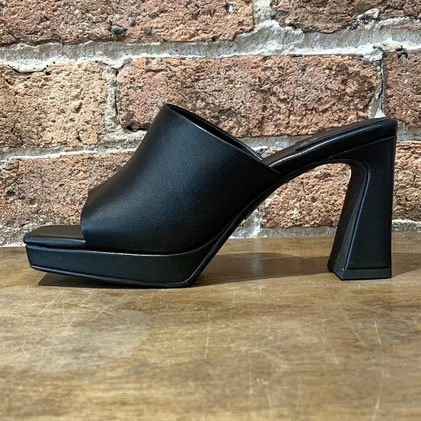 Jeffrey Campbell Caviar