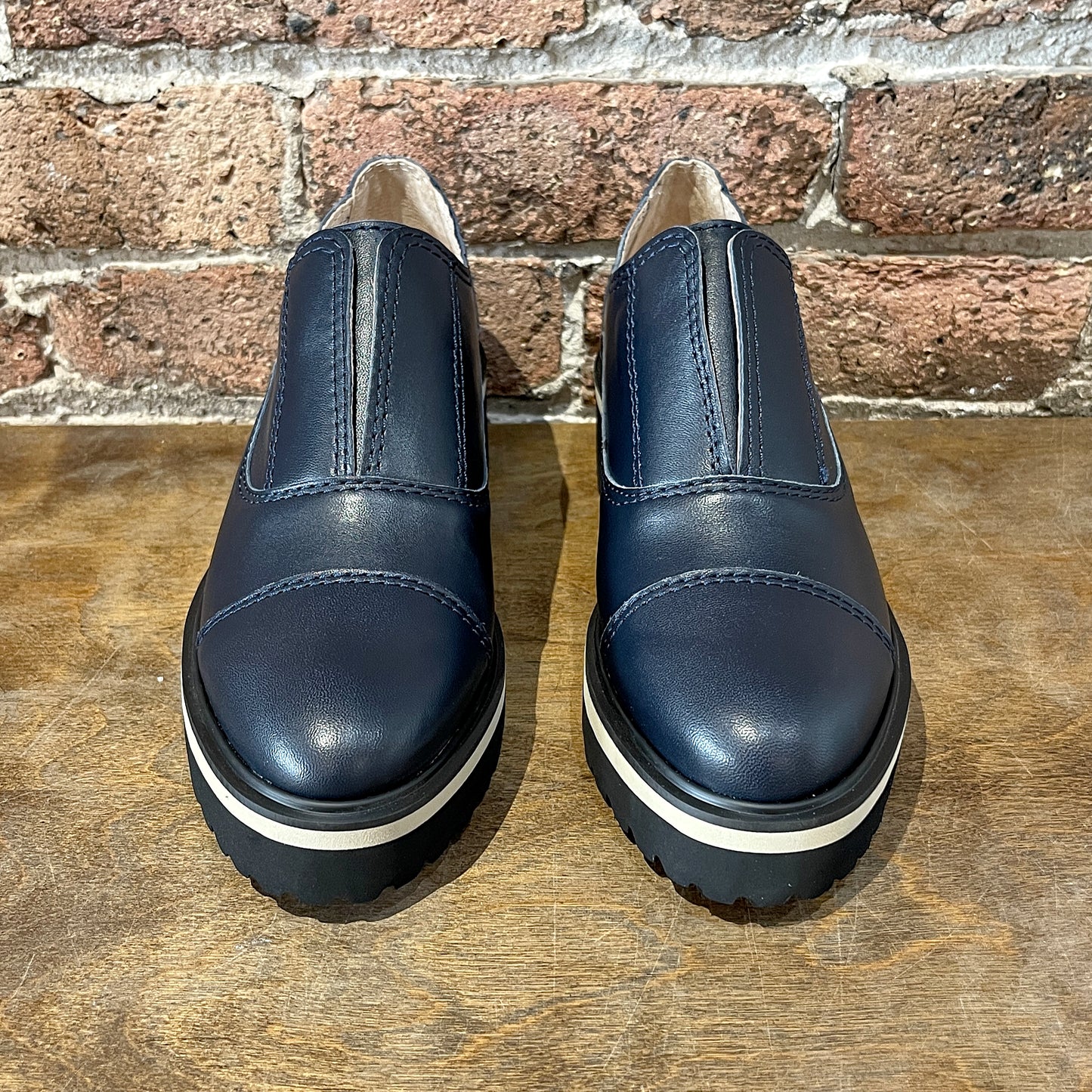 ALL BLACK Cowman Lugg 23