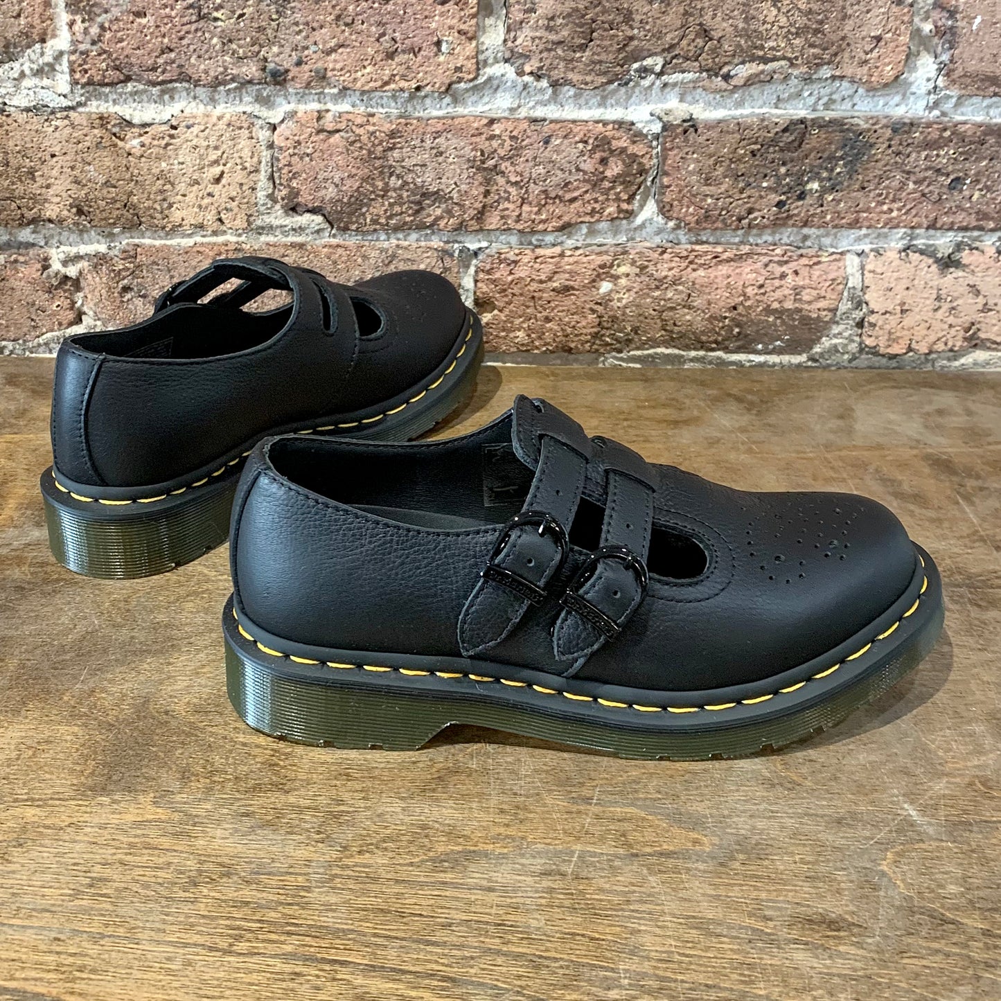 Dr. Martens 8065 Virginia Mary Jane