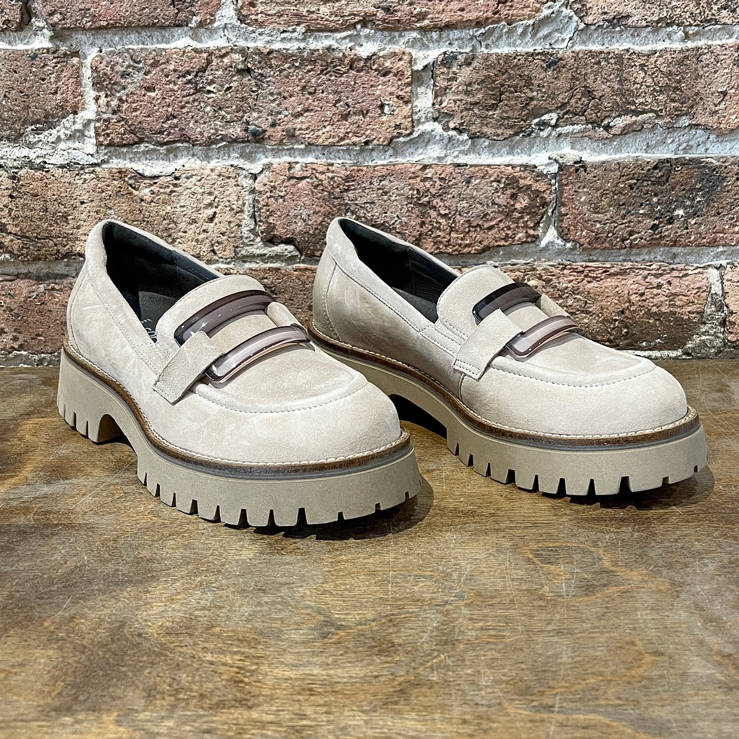 Softwaves 8.36.27 Vanna Sahara Loafer