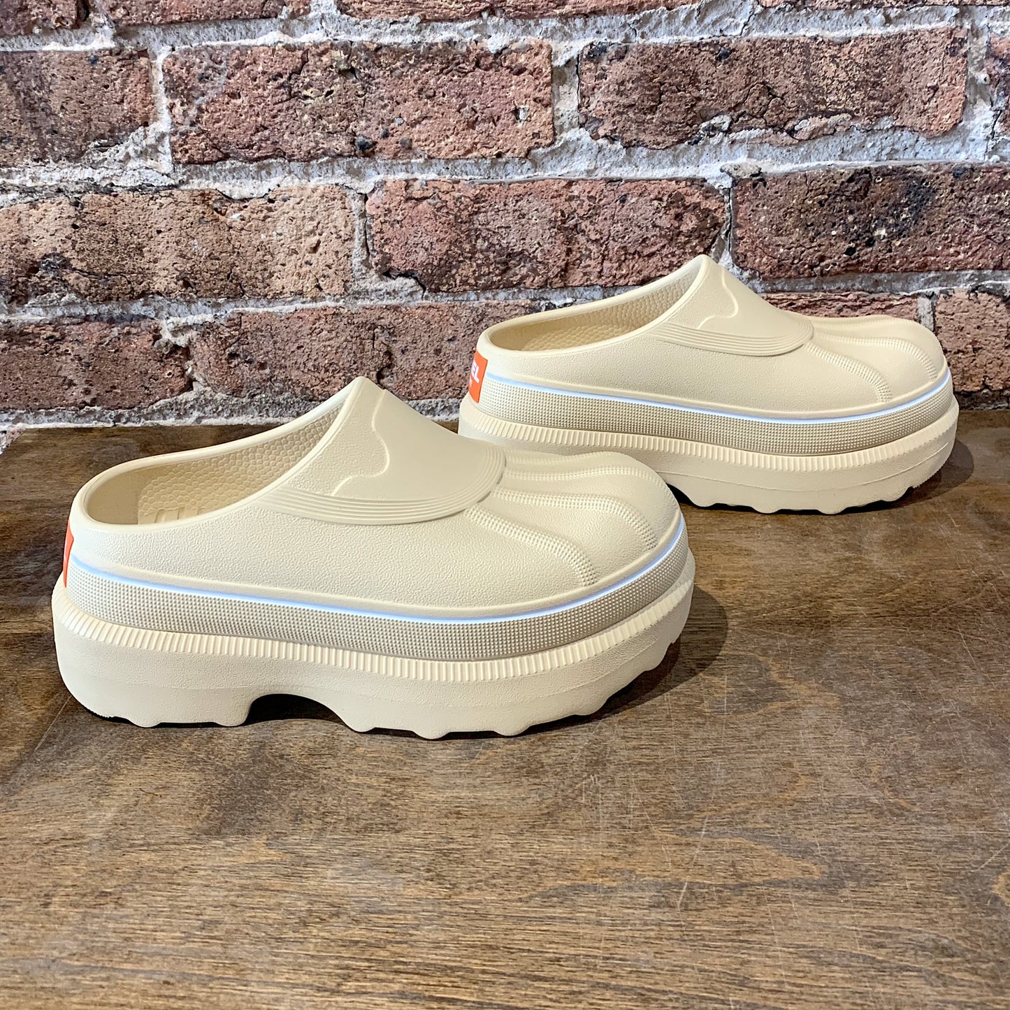 Sorel CARIBOU™ CLOG