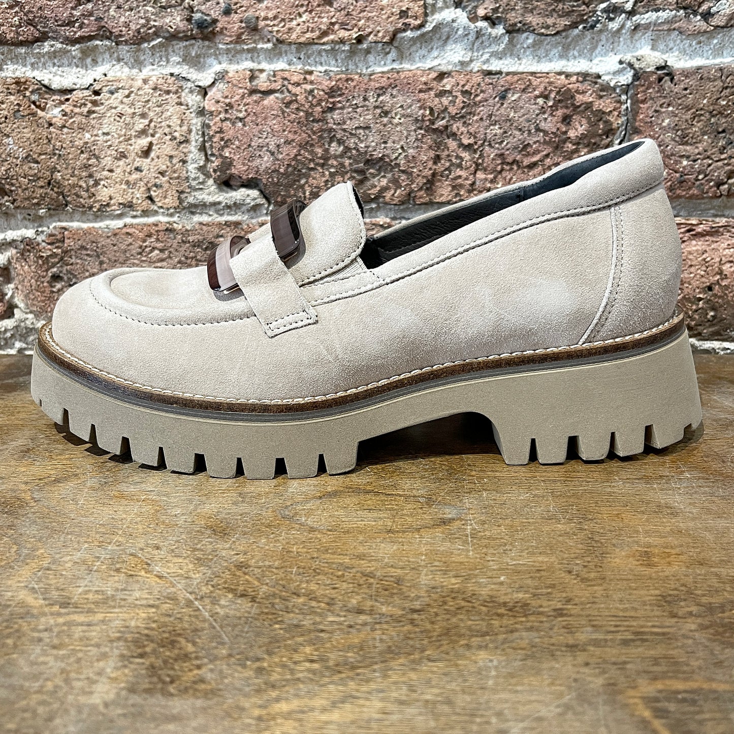 Softwaves 8.36.27 Vanna Sahara Loafer