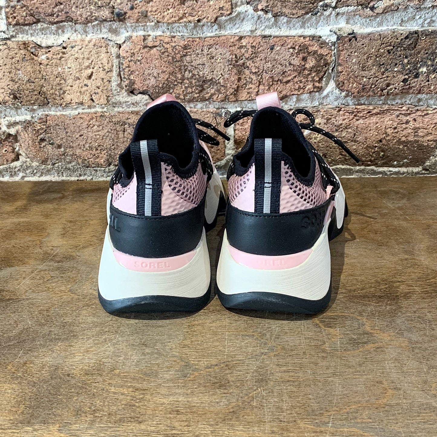 Sorel KINETIC™ IMPACT II Lace Sneaker