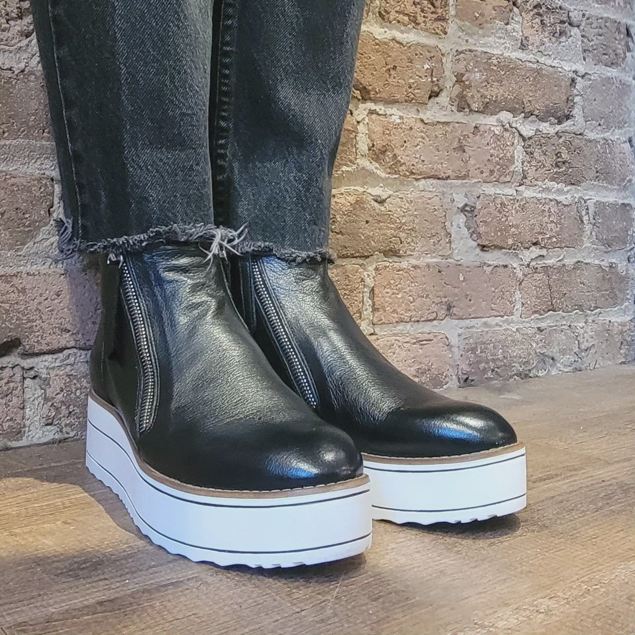 Silent D Nene Zip Boot Black