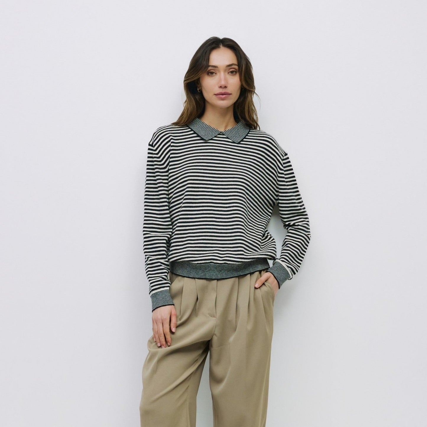 Mod Ref Denise Sweater in Black and White