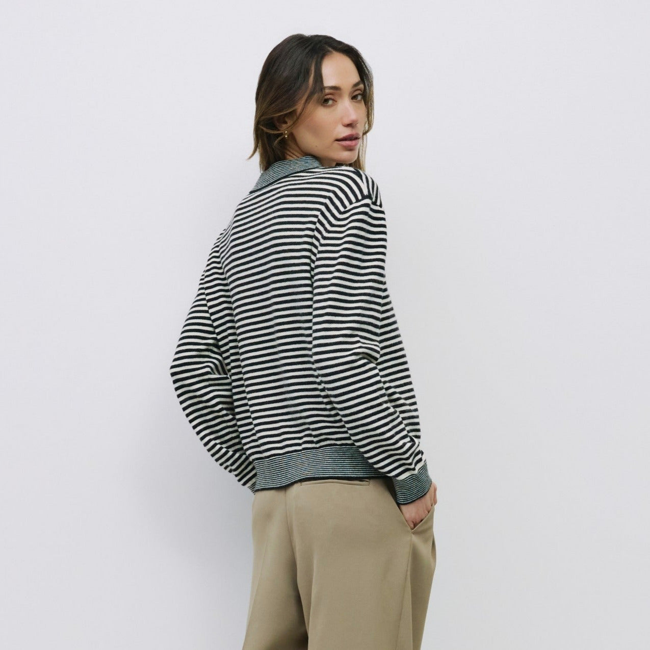 Mod Ref Denise Sweater in Black and White