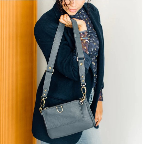Sapahn AE Crossbody Wristlet Wallet