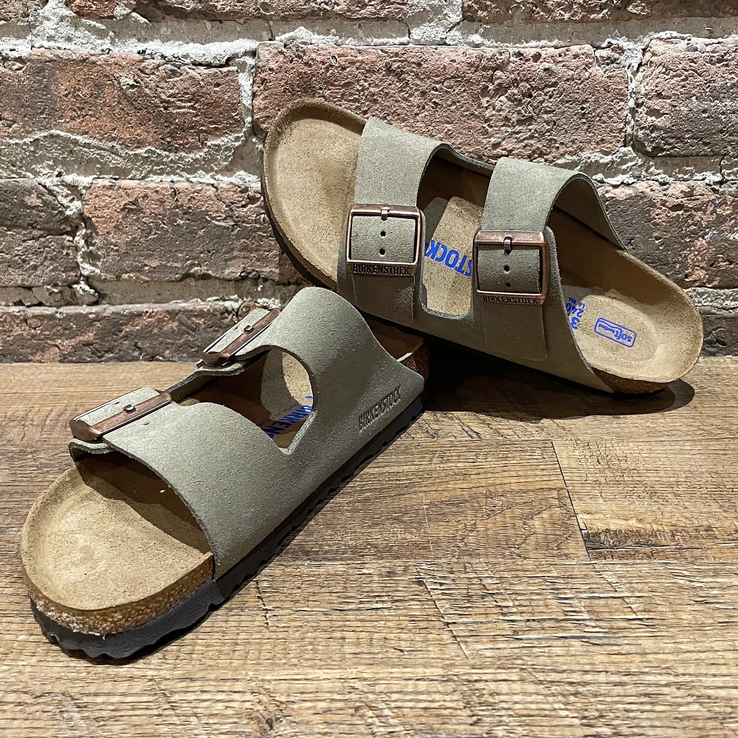 Birkenstock Arizona Taupe Suede - shoostore