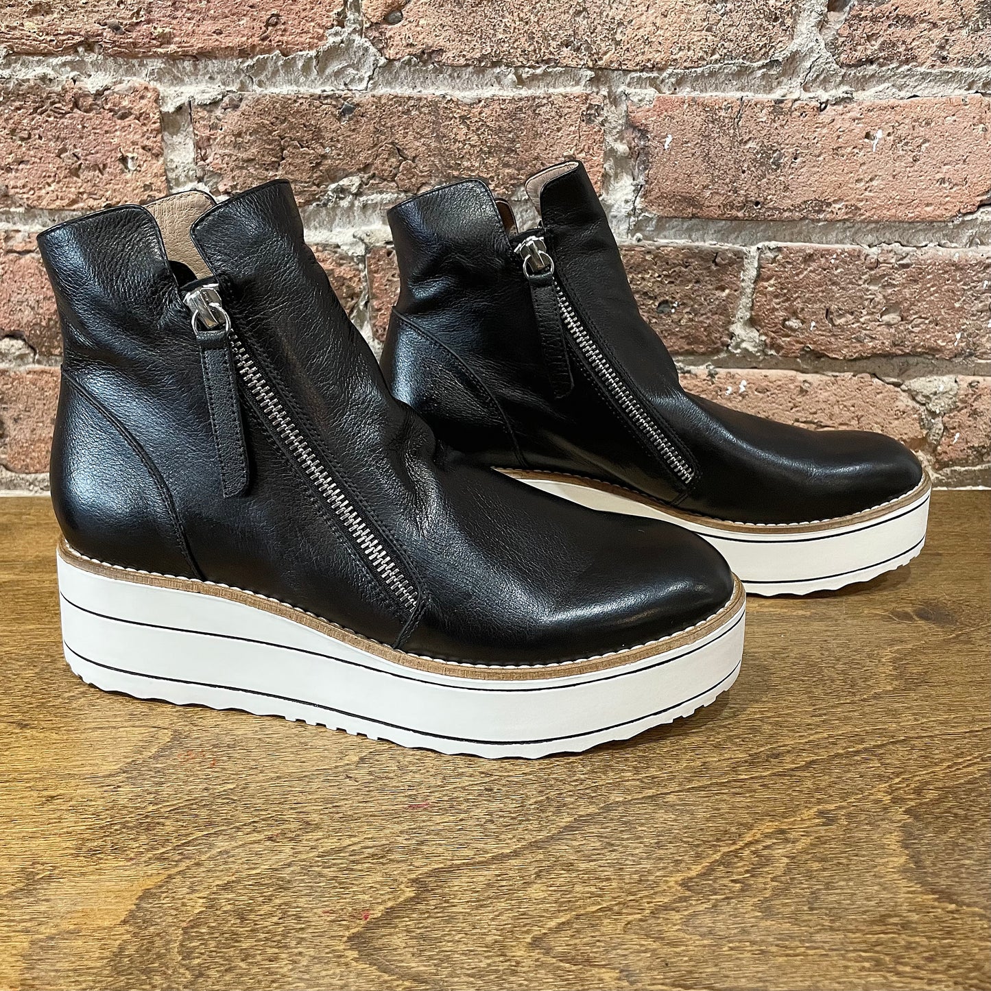 Silent D Nene Zip Boot Black