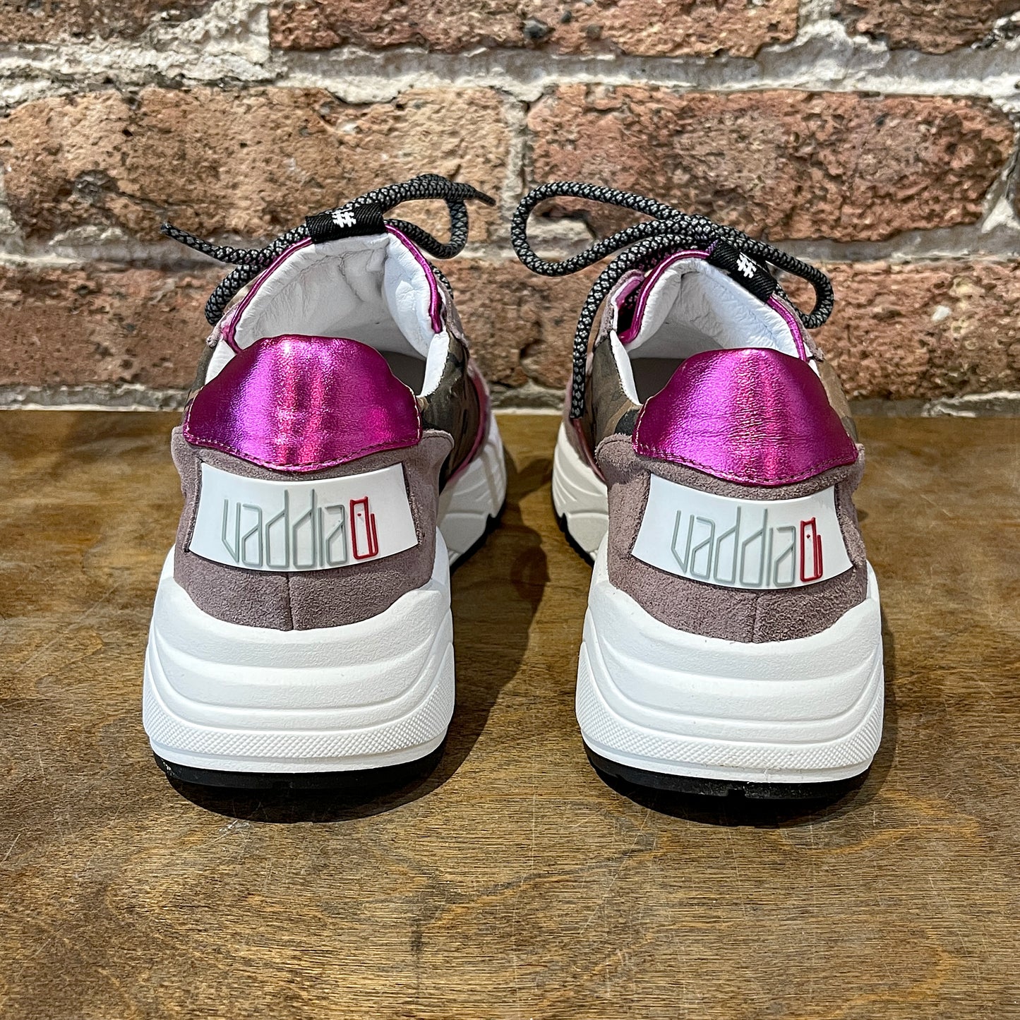 Vaddia Bean Purple/Camo Sneakers