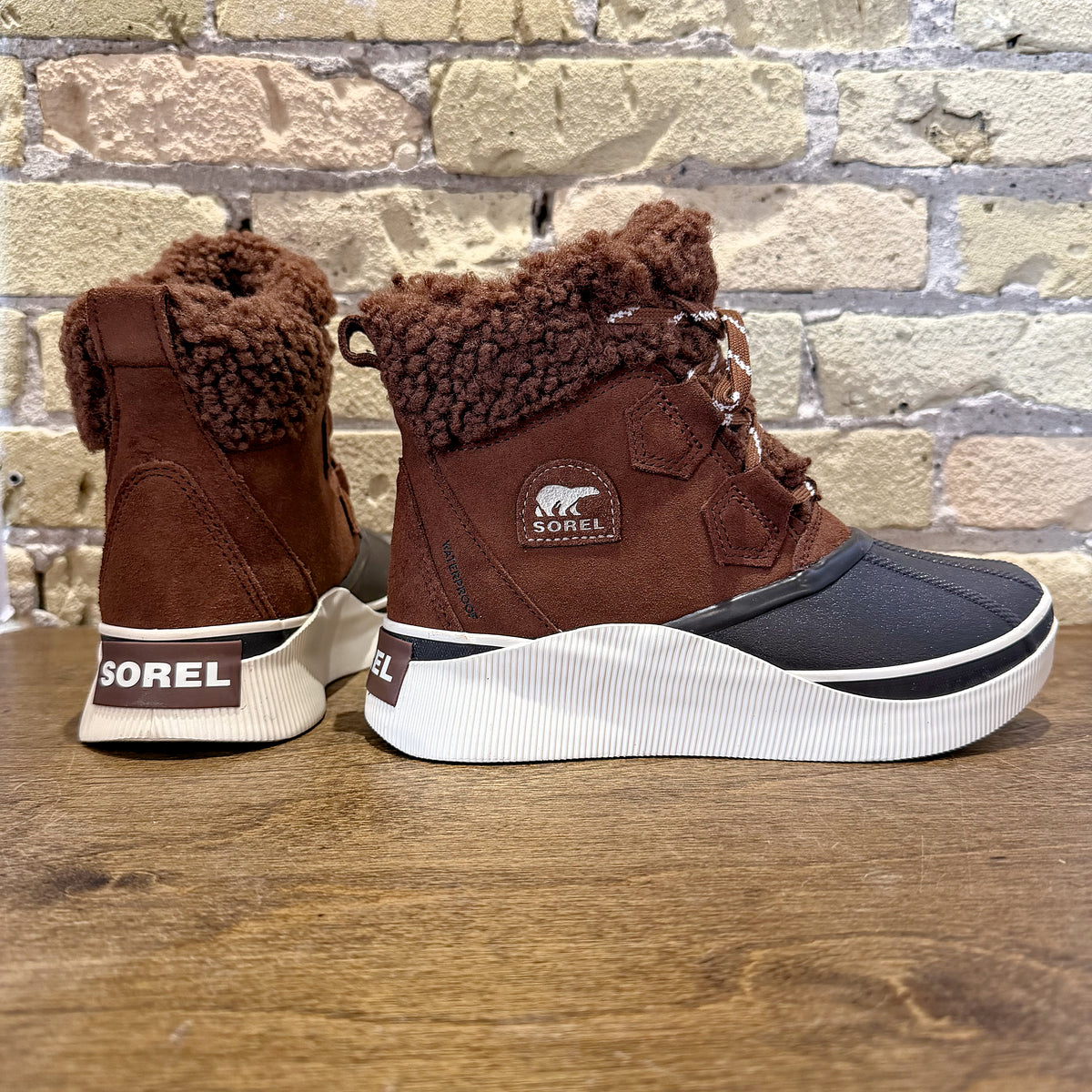 OUT N ABOUT™ IV Chillz Waterproof Boot