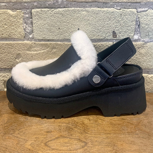 UGG Esmee Clog Black