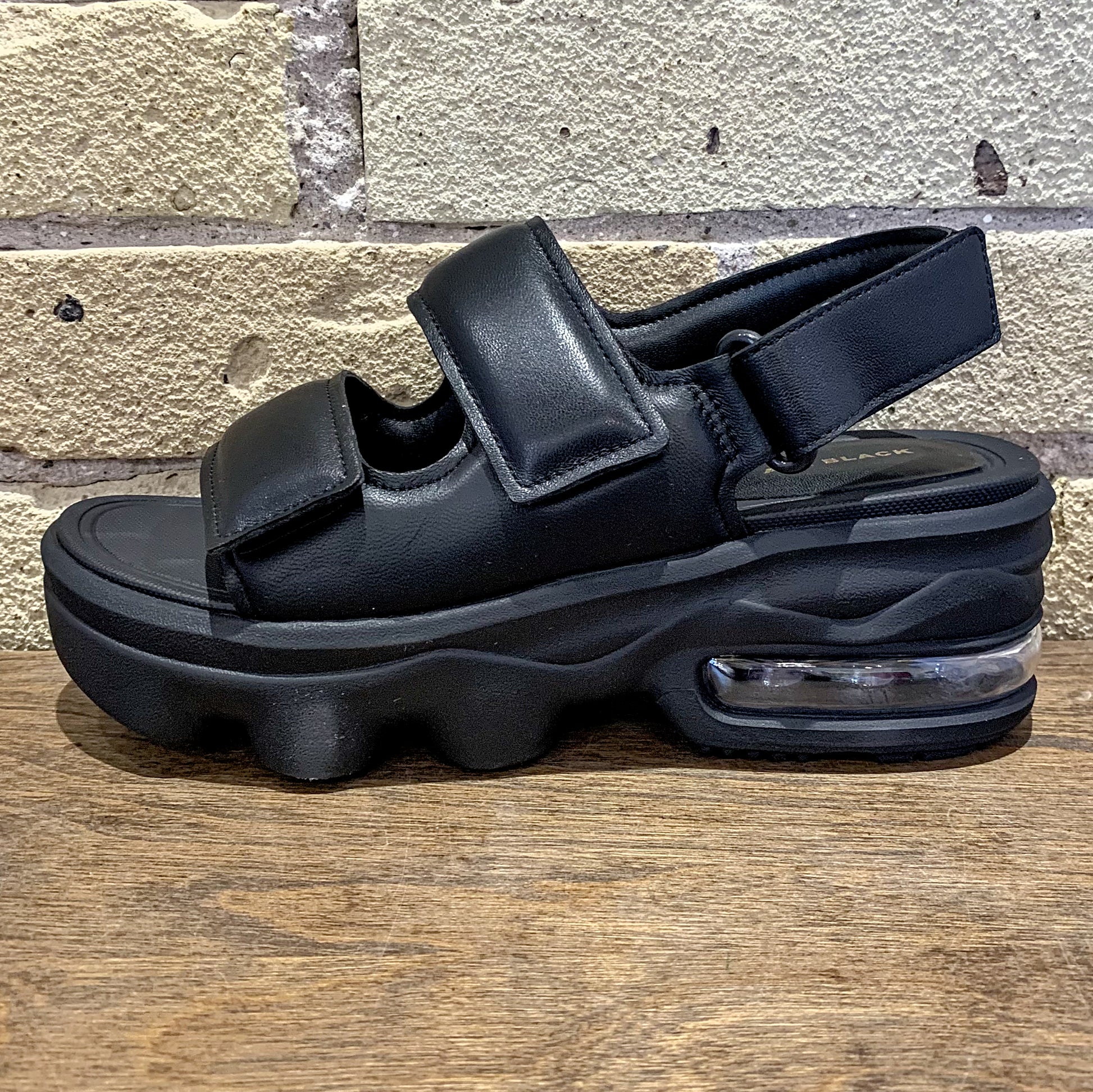 ALL BLACK Air Rocks - shoostore