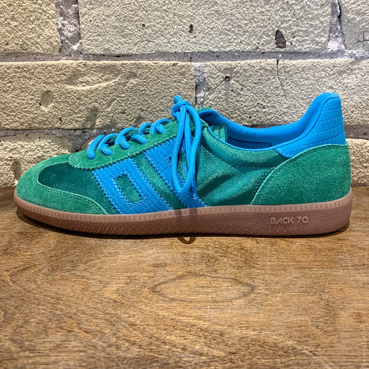 BACK 70 Ghost C26 Emerald