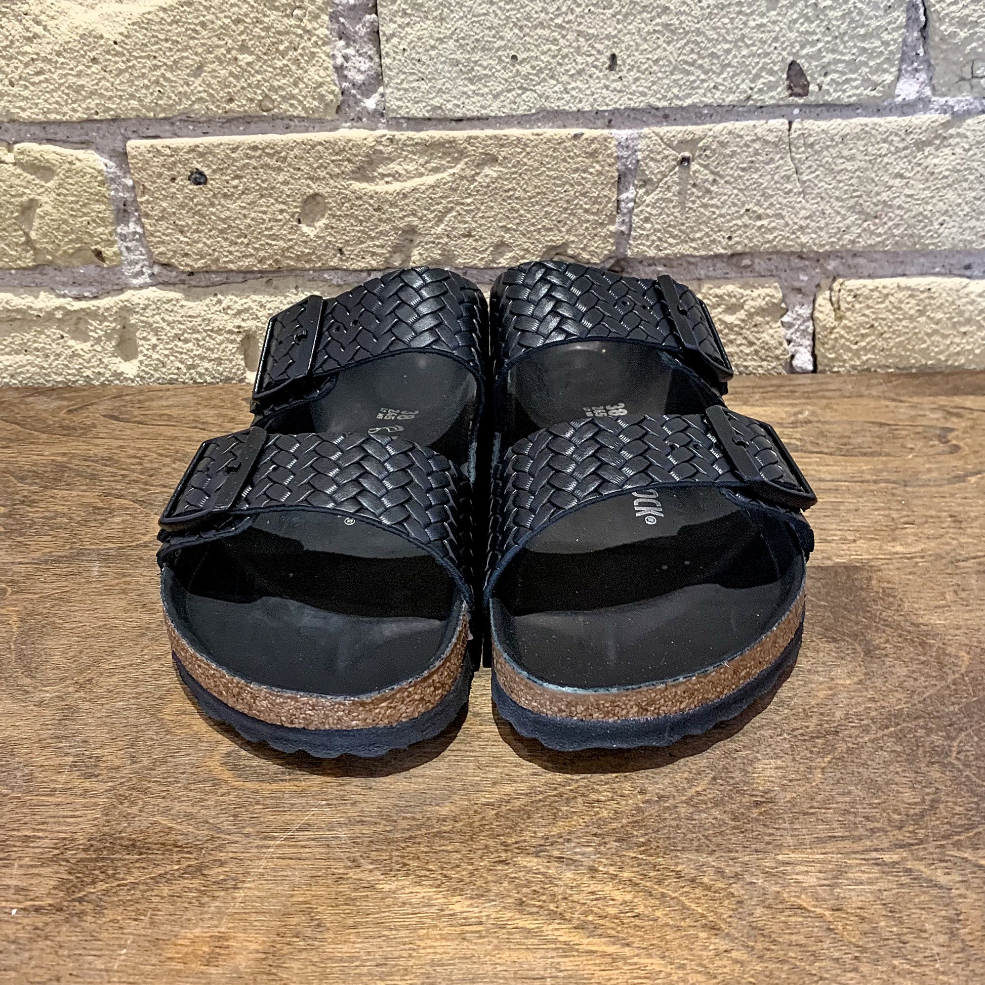 Arizona Woven Embossed Black Leather - shoostore