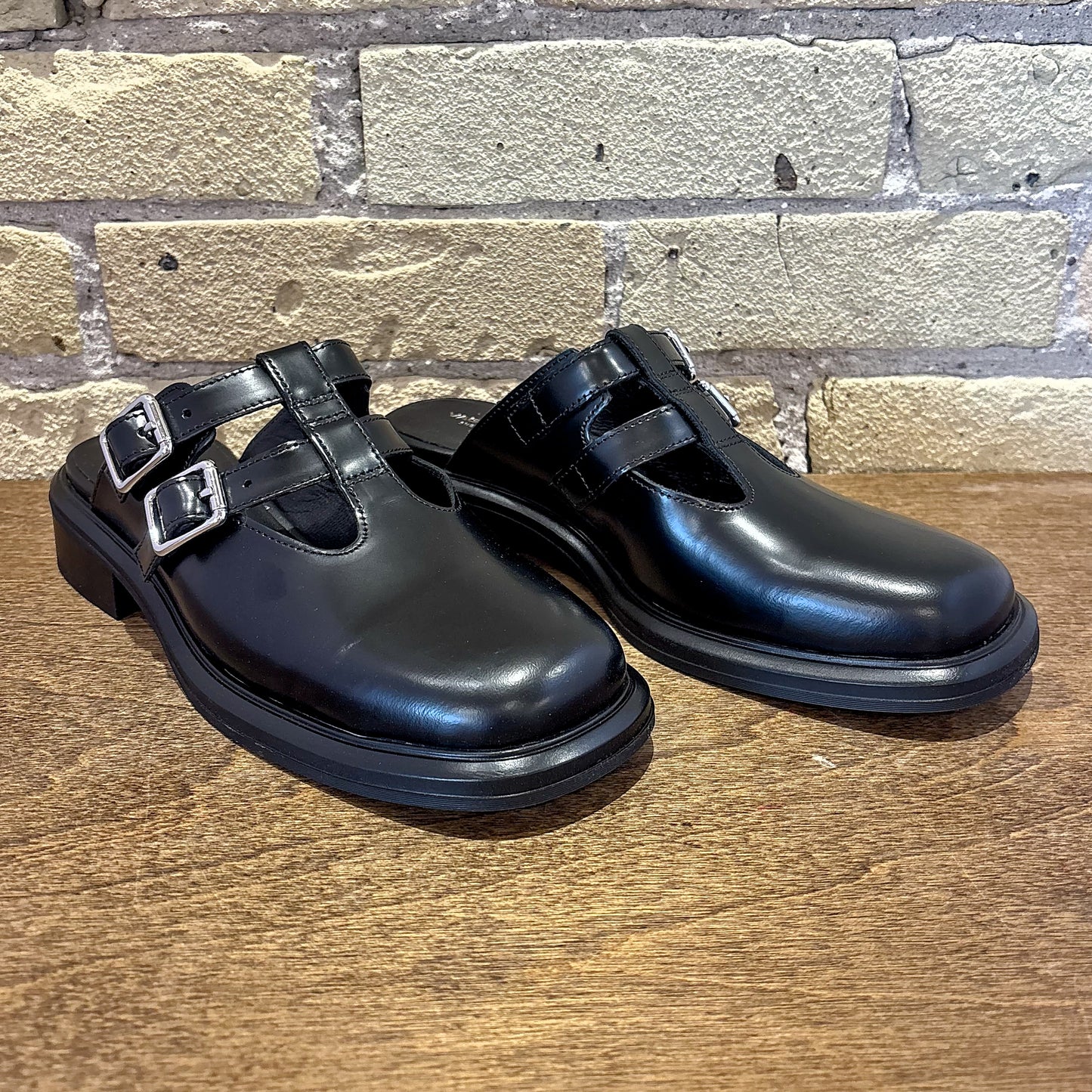 Vagabond Ellis Mule Black - shoostore