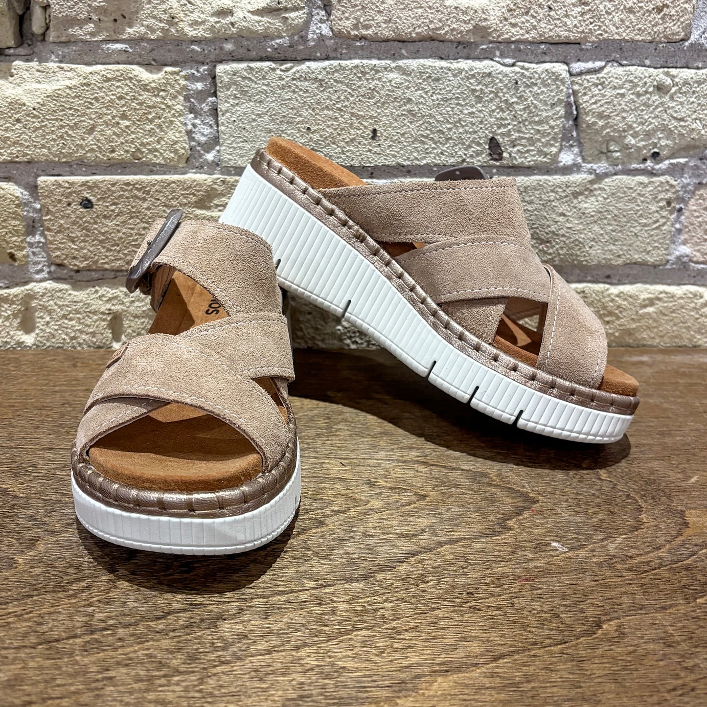 Pikolinos W0K-0827SEC1 Gomera Desert