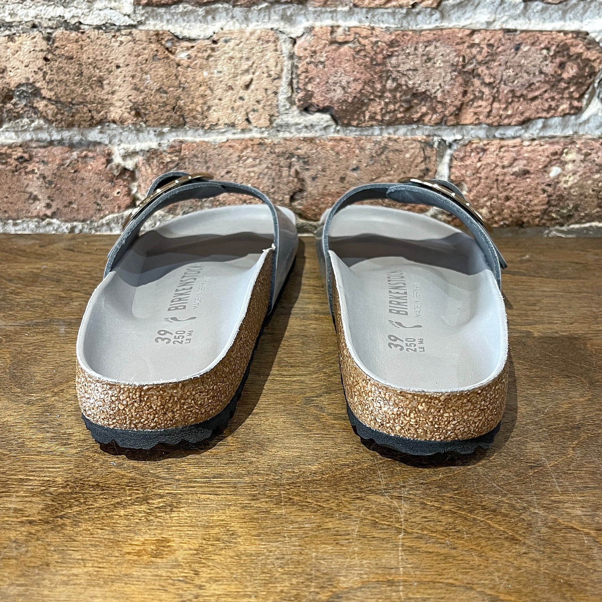 Madrid Big Buckle High-Shine Stone Coin – (shōō)