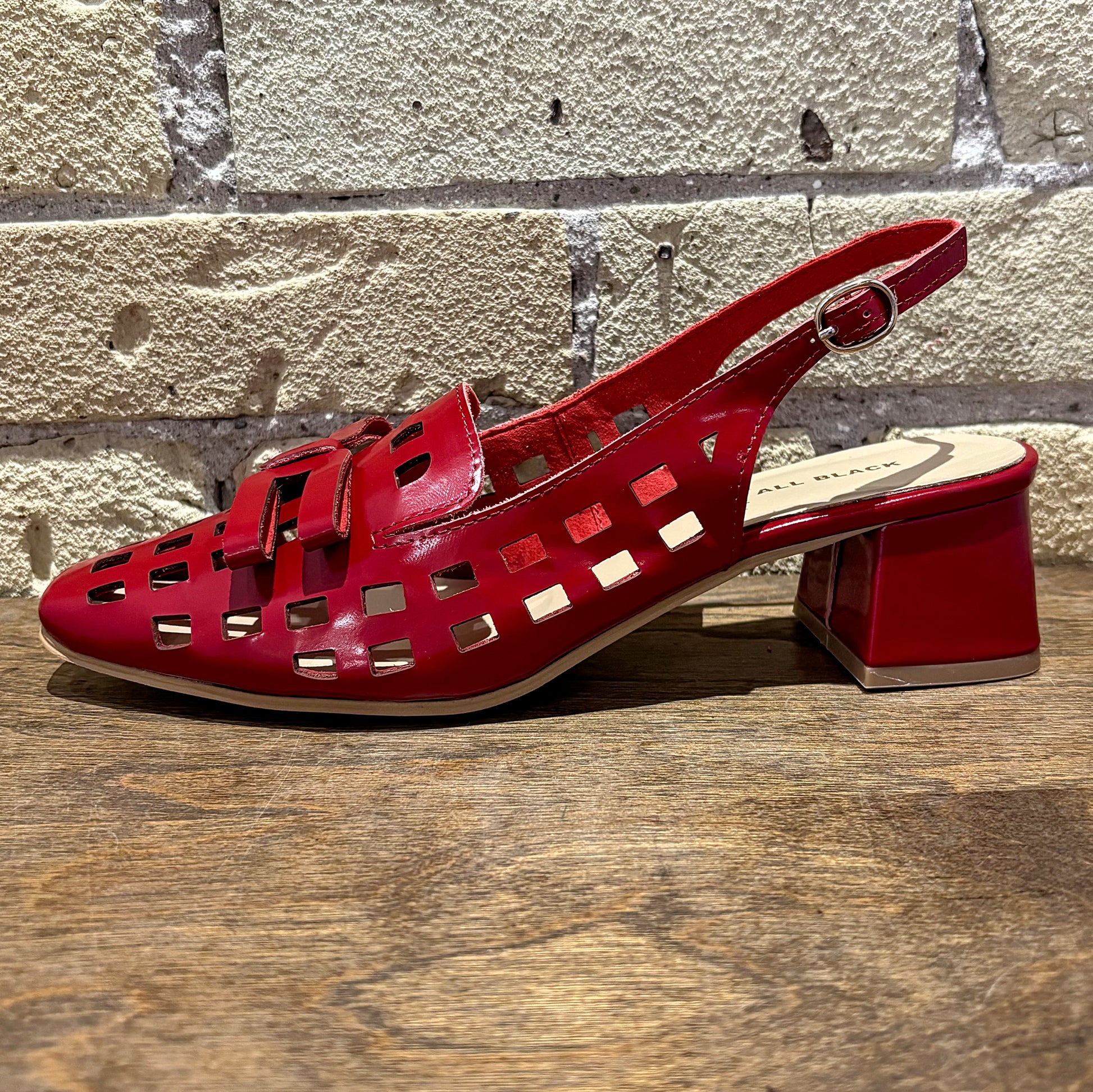 ALL BLACK CC Block Pump Red - shoostore