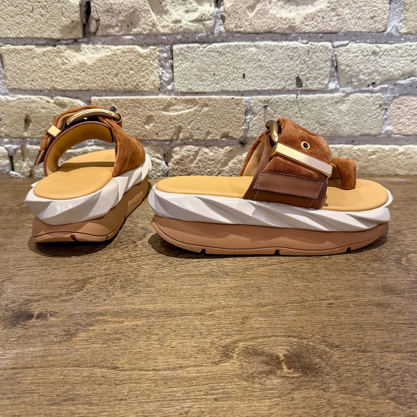 Mellow Glow Soft Brown - shoostore