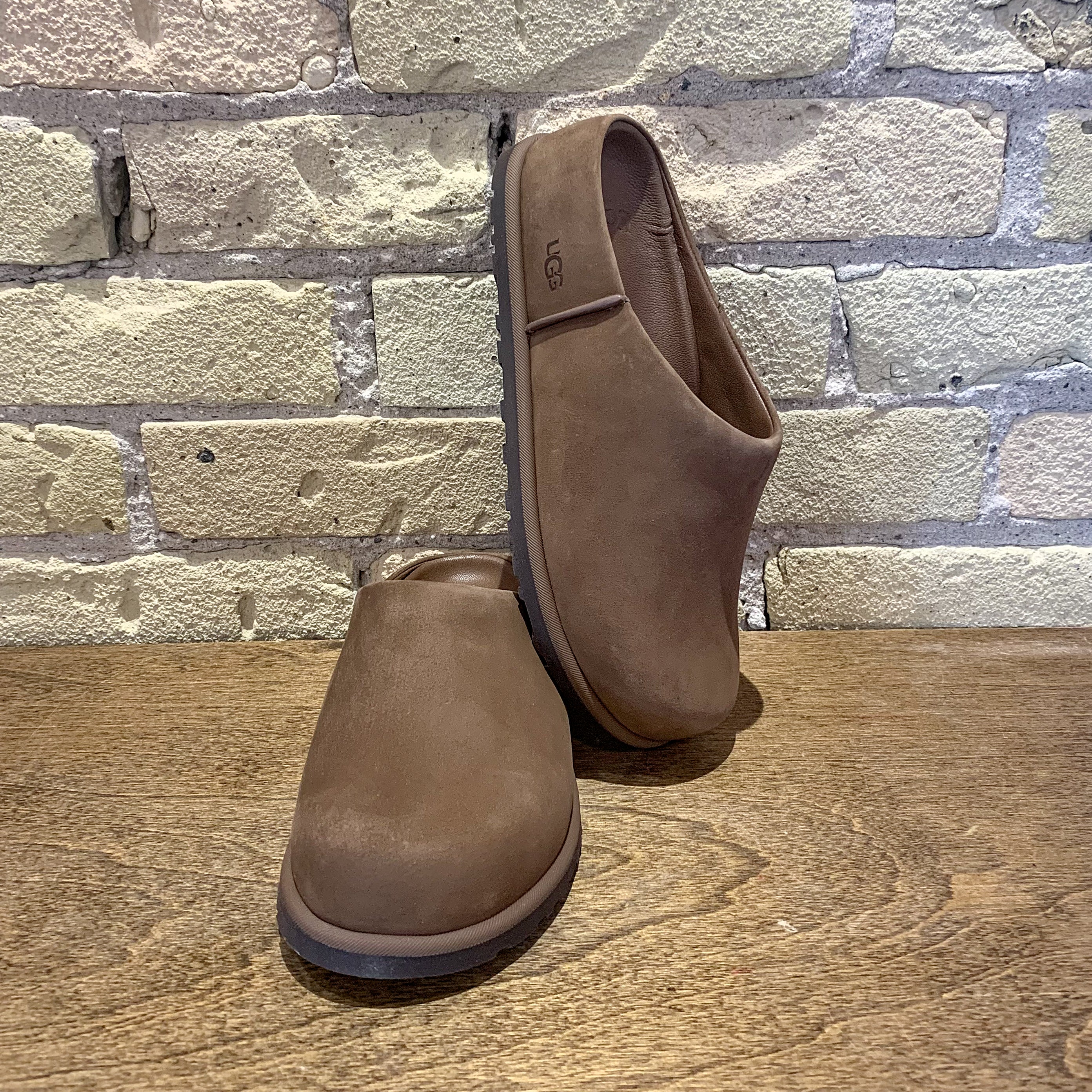 UGG Otzo Clog – (shōō)