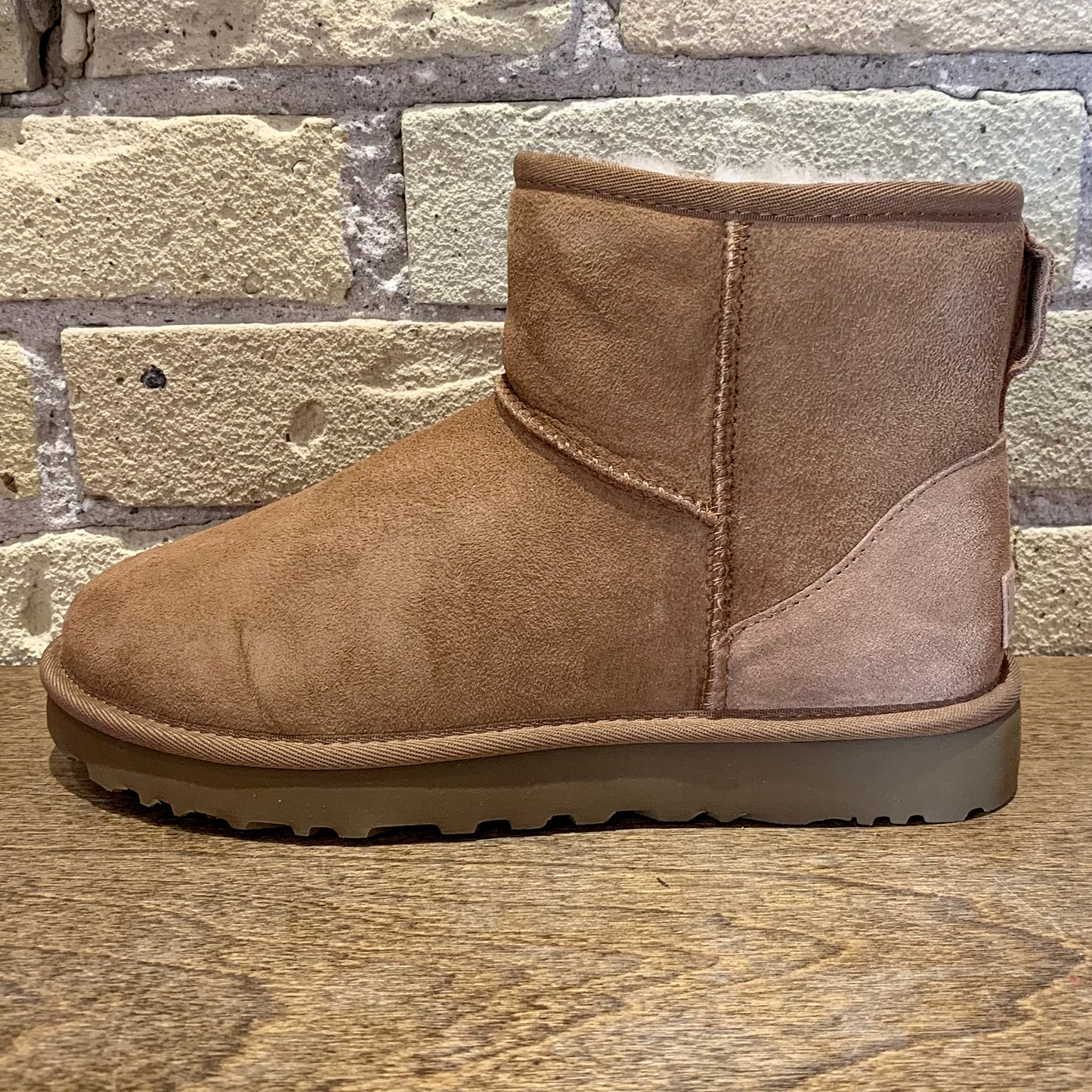 UGG Women's Classic Mini II