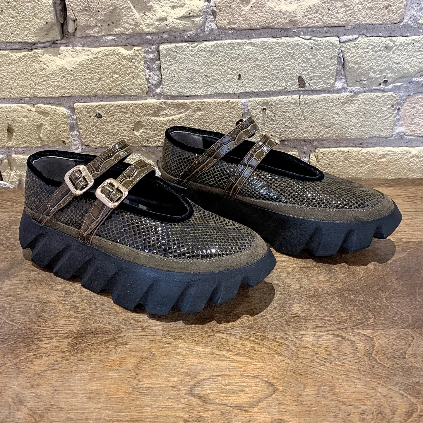4CCCCEES Tura Ballet Ebony