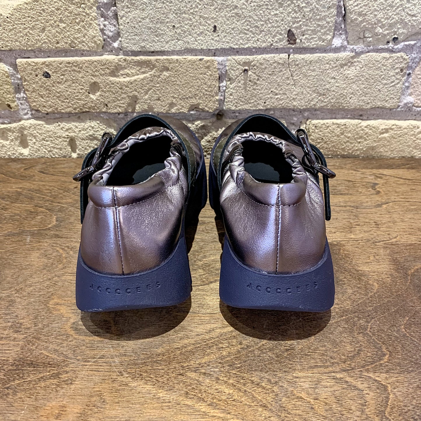 4CCCCEES Tura Cove Gun Metal