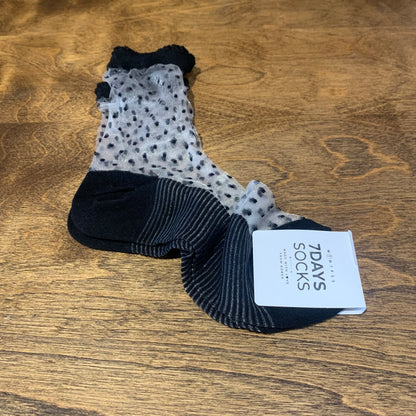 Crew Sheer Speckled Lace See-Through Socks - shoostore
