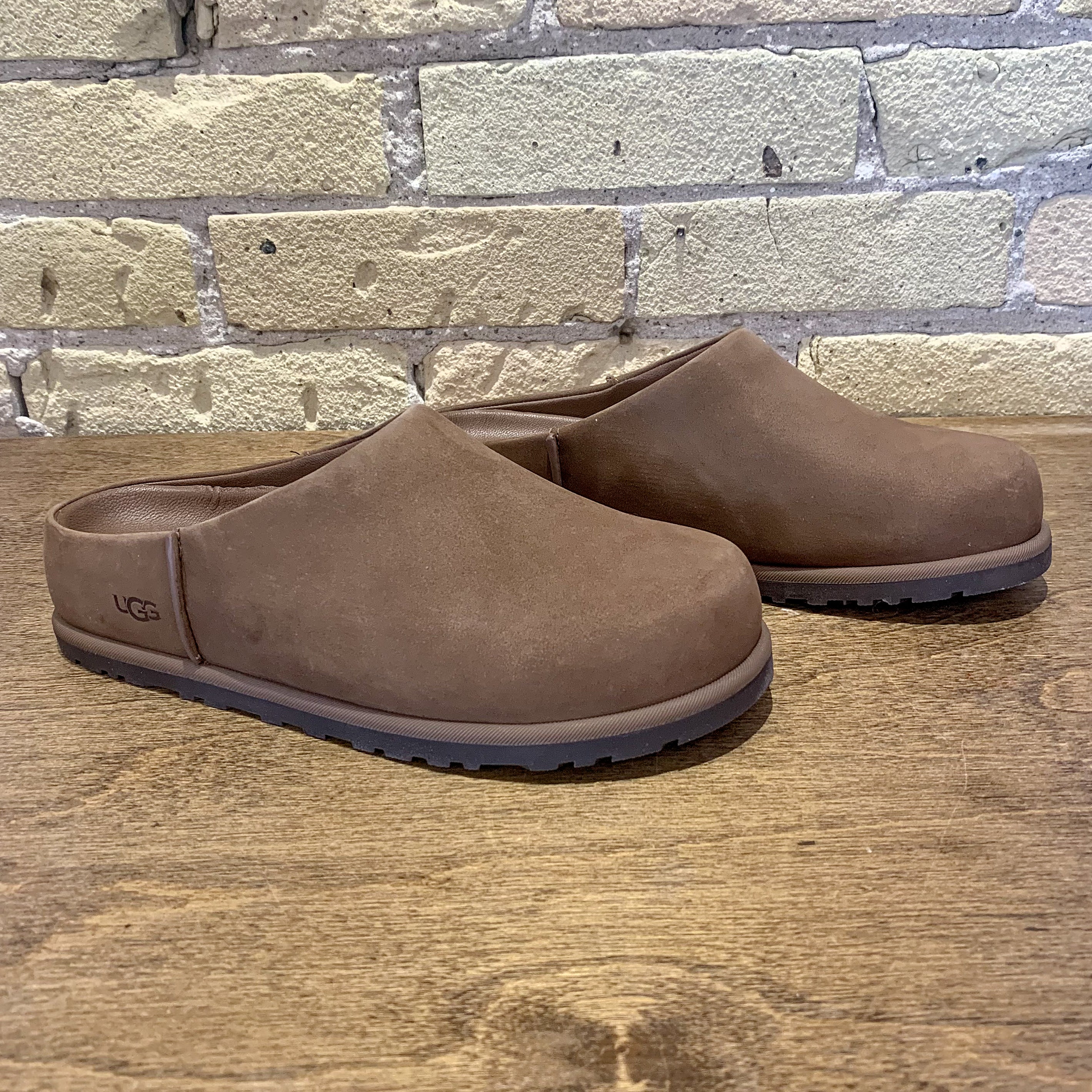 UGG Otzo Clog – (shōō)