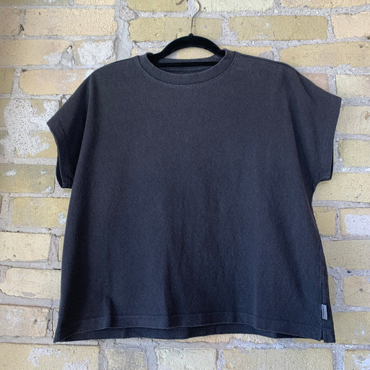 Jeanne Crew Neck Short Sleeve Tee