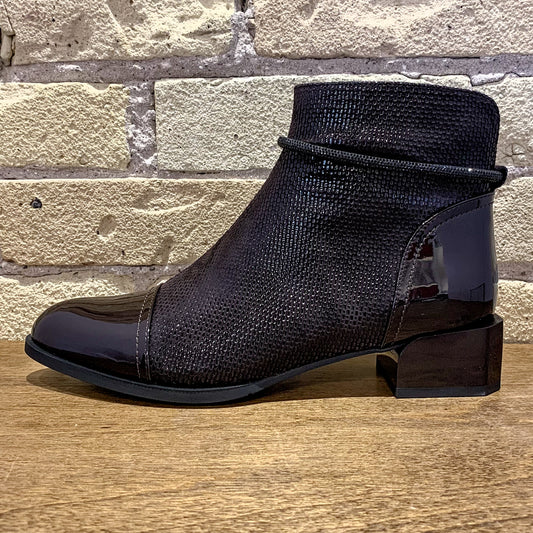Azura Shelbi Chocolate Patent - shoostore