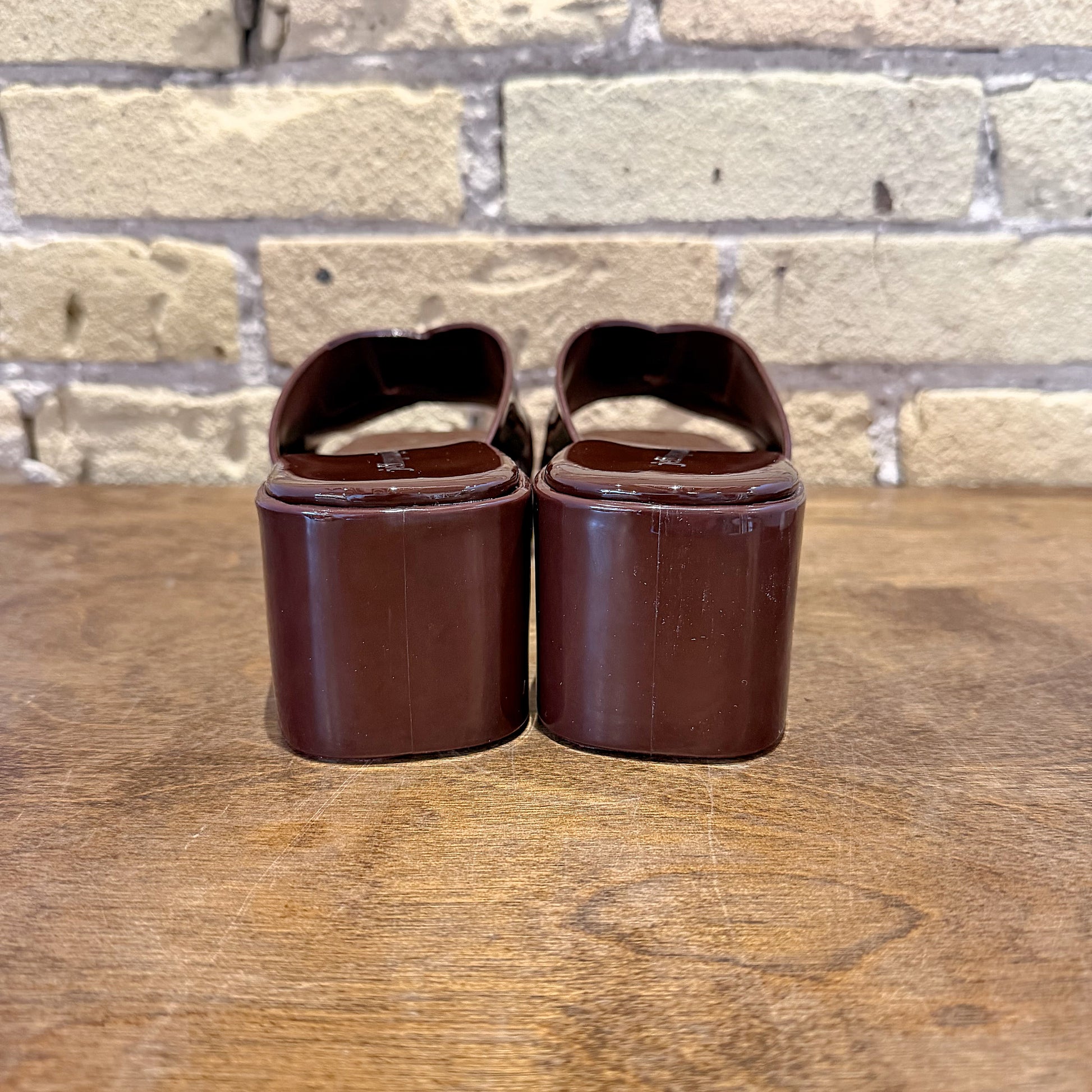 Jeffrey Campbell Bubblegum Chocolate - shoostore