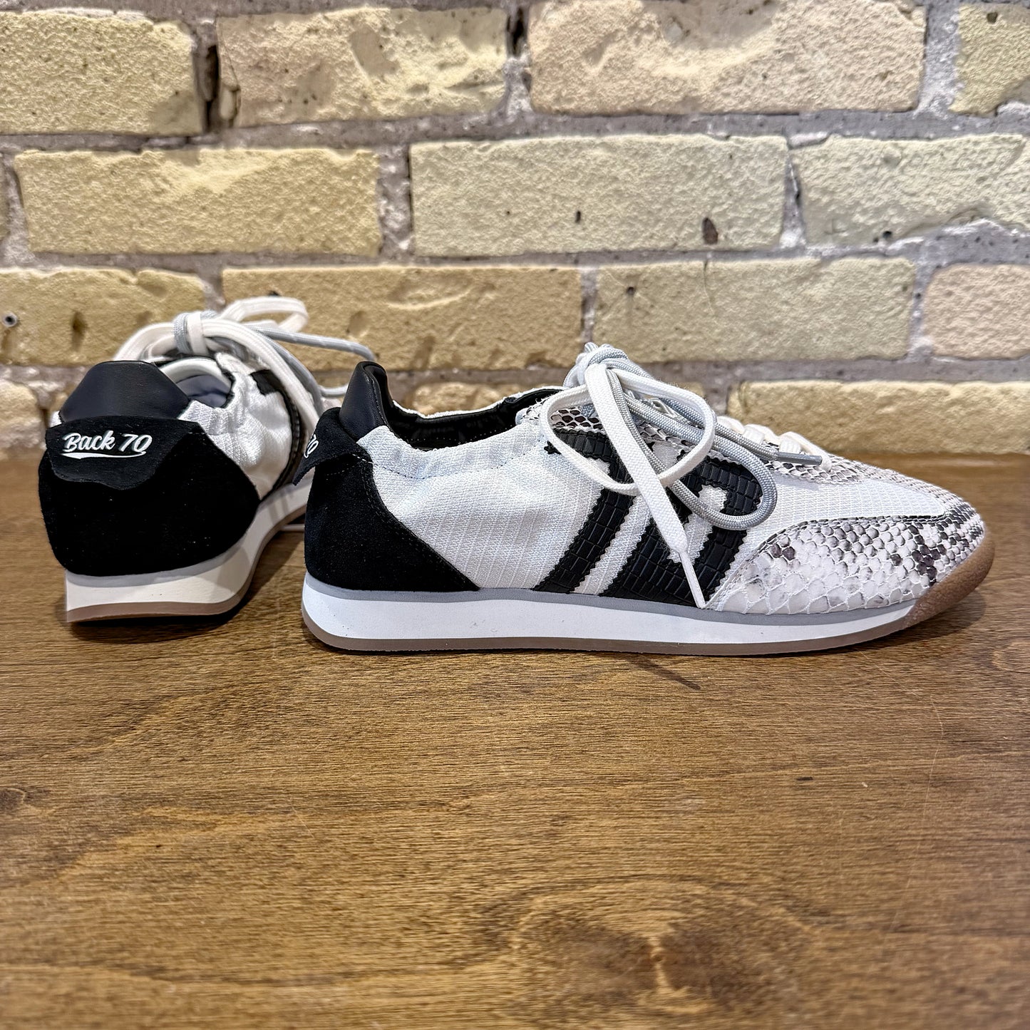 BACK 70 Rocket White/Stone - shoostore