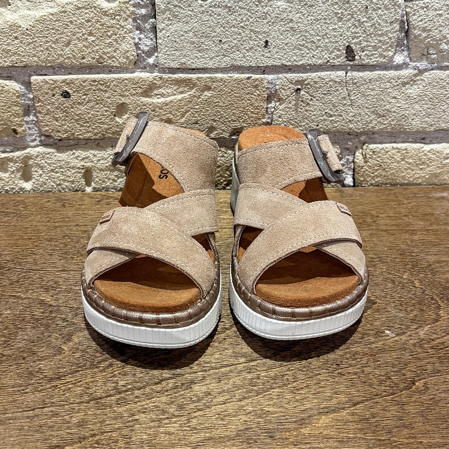 Pikolinos W0K-0827SEC1 Gomera Desert