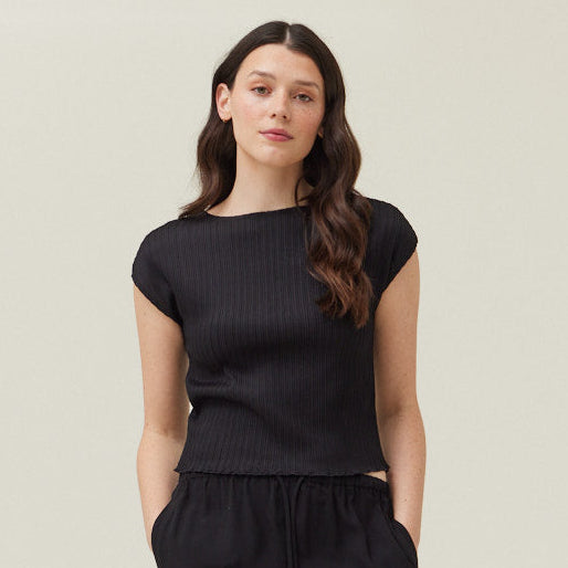 Grade & Gather Pleated Crop Tee
