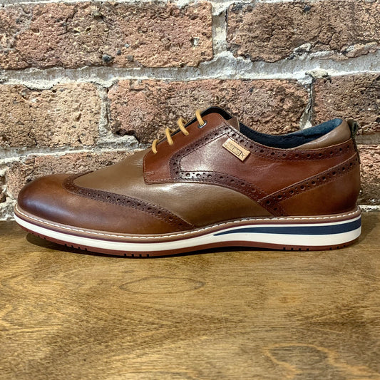 Pikolinos Avila Wingtips Cuero