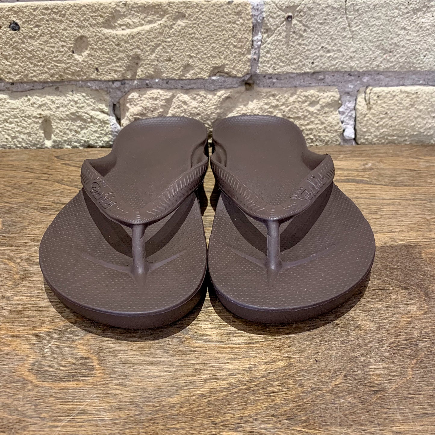 Archies Brown - Arch Support Flip Flops - shoostore