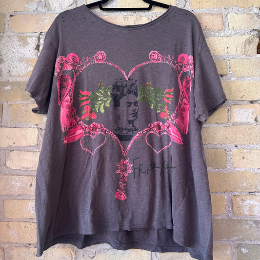 Magnolia Pearl Corazón Luminoso Tee